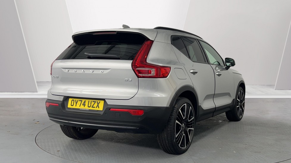 Used Volvo XC40 2024 for sale - 75763731: Photo 2