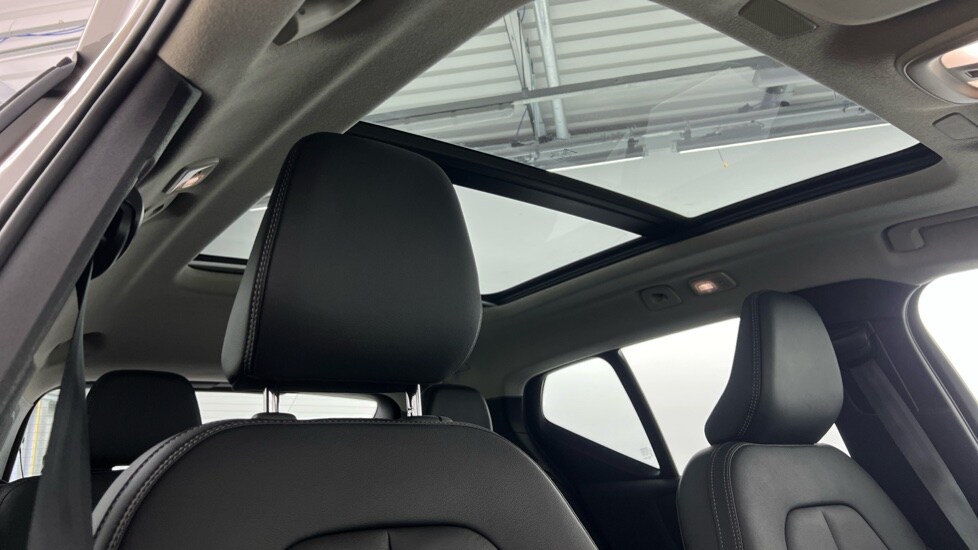 Used Volvo XC40 2024 for sale - 75763731: Photo 29