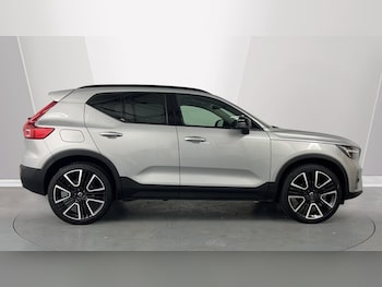 Used Volvo XC40 2024 for sale - 75763731: Photo
