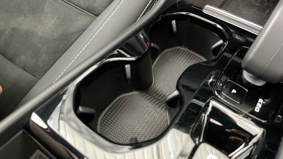 Used Volvo XC40 2023 for sale - 78022285: Photo 53