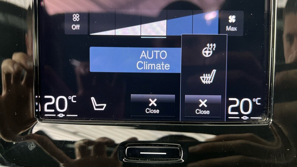 Used Volvo XC40 2023 for sale - 78022285: Photo 54