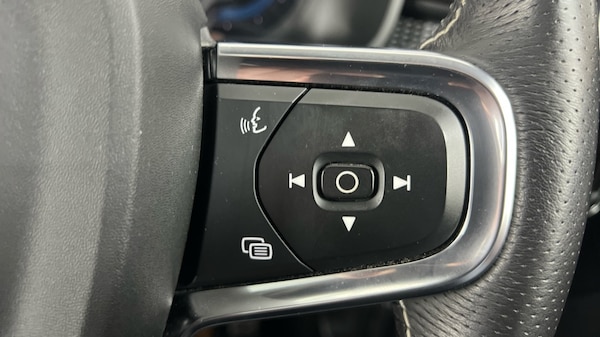 Used Volvo XC40 2021 for sale - 76203729: Photo 21