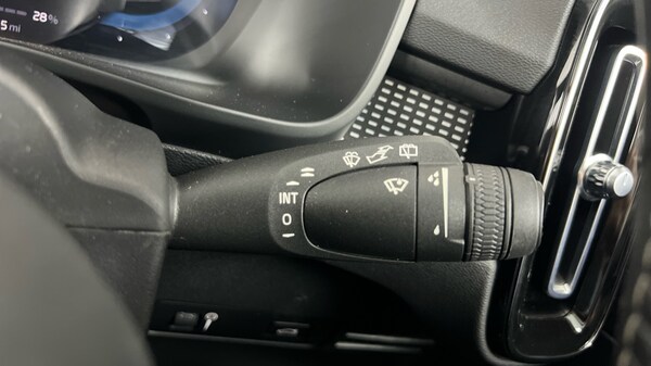 Used Volvo XC40 2021 for sale - 76203729: Photo 22