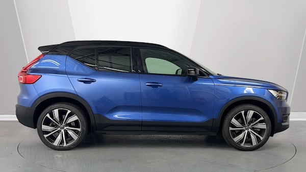 Used Volvo XC40 2021 for sale - 76203729: Photo 3