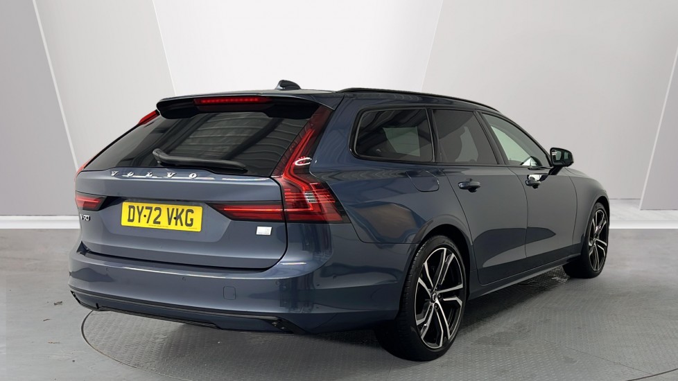 Used Volvo V90 2022 for sale - 76722201: Photo 2