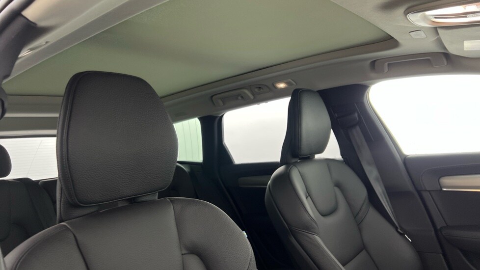 Used Volvo V90 2022 for sale - 76722201: Photo 29