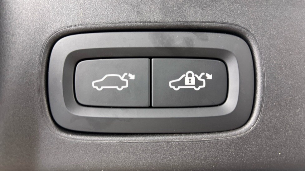 Used Volvo V90 2022 for sale - 76722201: Photo 33