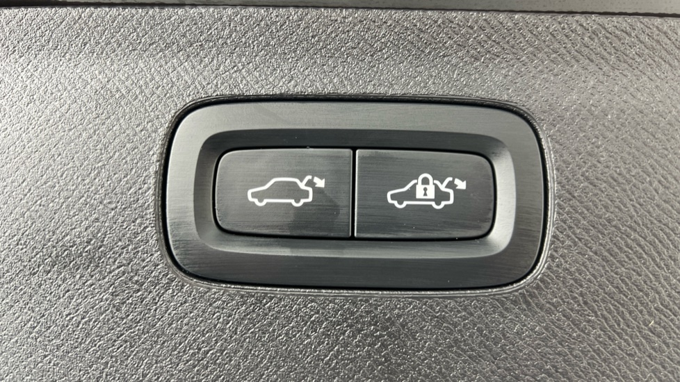 Used Volvo XC90 2024 for sale - 77499562: Photo 34