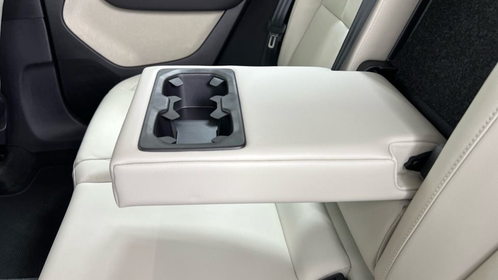 Used Volvo XC40 2022 for sale - 76552479: Photo 31