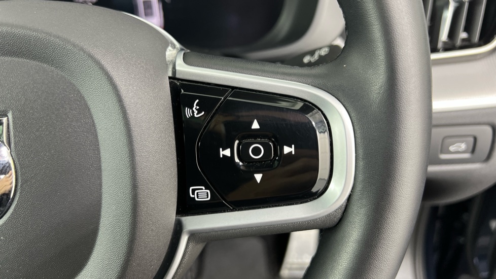 Used Volvo XC60 2021 for sale - 77630777: Photo 20