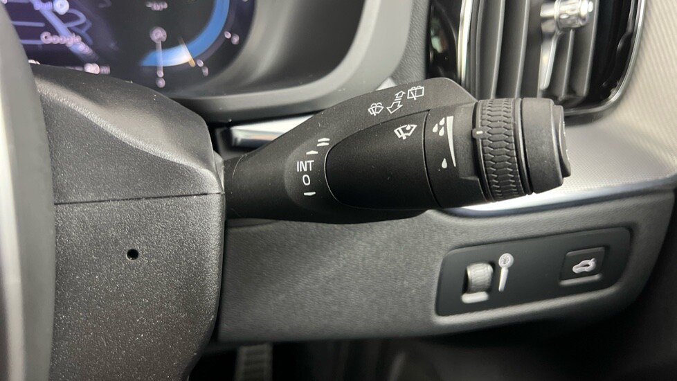 Used Volvo XC60 2021 for sale - 77630777: Photo 21