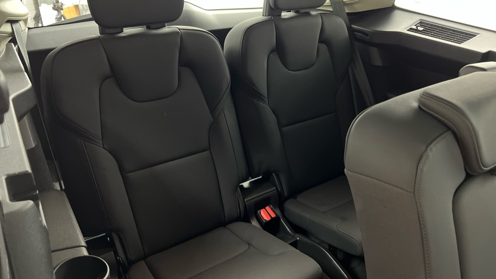 Used Volvo XC90 2025 for sale - 76003637: Photo 36