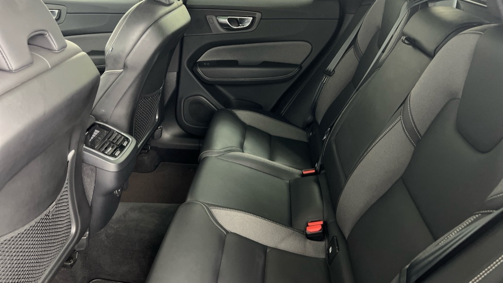 Used Volvo XC60 2022 for sale - 76523508: Photo 31