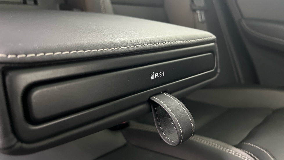 Used Volvo XC60 2022 for sale - 76523508: Photo 35