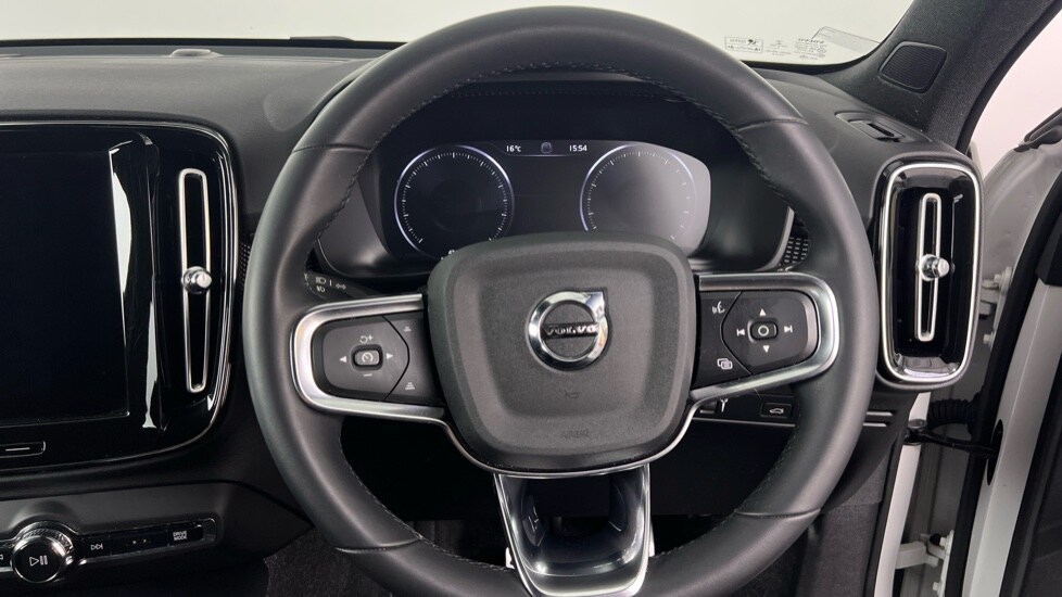 Used Volvo XC40 2021 for sale - 78123084: Photo 10