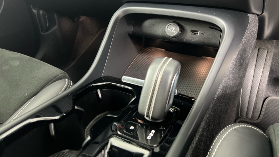 Used Volvo XC40 2021 for sale - 78123084: Photo 25