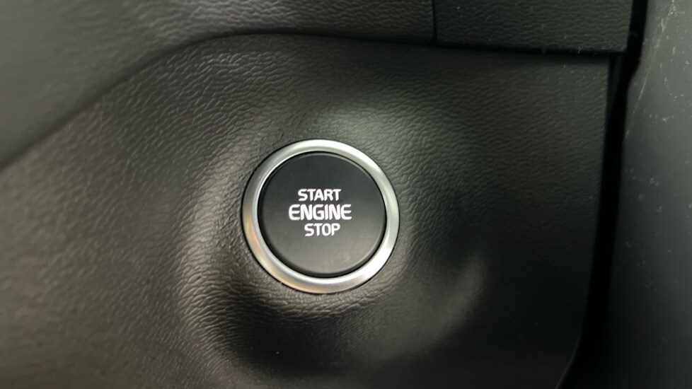 Used Volvo XC40 2021 for sale - 78123084: Photo 27