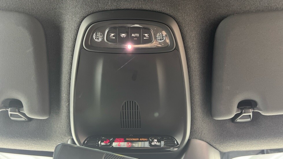 Used Volvo XC40 2021 for sale - 78123084: Photo 28