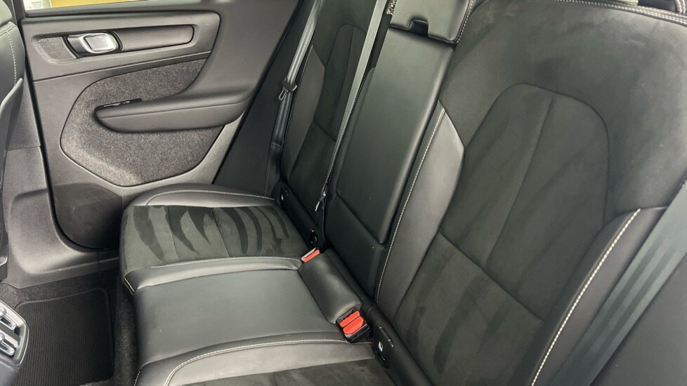 Used Volvo XC40 2021 for sale - 78123084: Photo 33