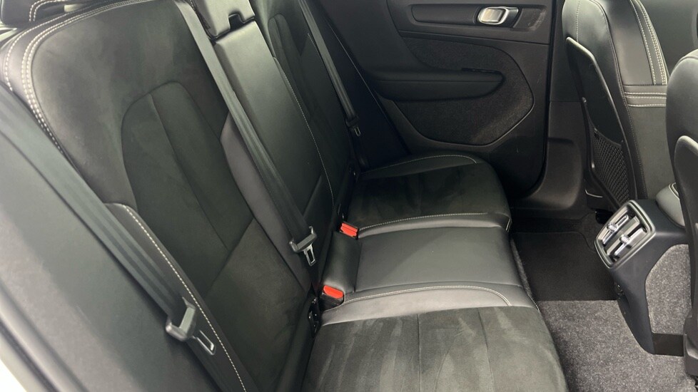 Used Volvo XC40 2021 for sale - 78123084: Photo 6
