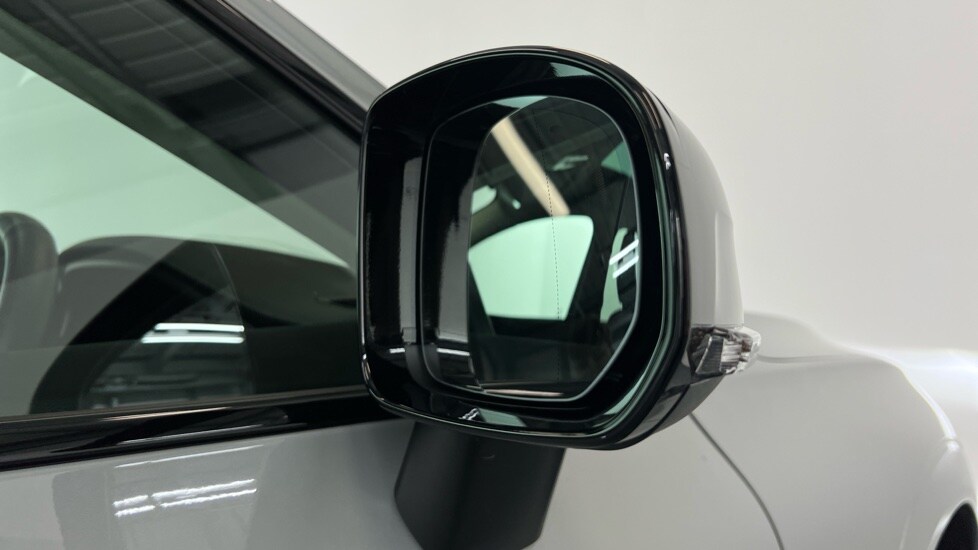 Used Volvo XC60 2025 for sale - 75967079: Photo 30