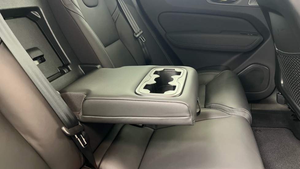 Used Volvo XC60 2025 for sale - 75967079: Photo 32