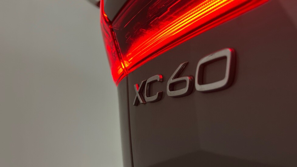 Used Volvo XC60 2025 for sale - 75967079: Photo 40