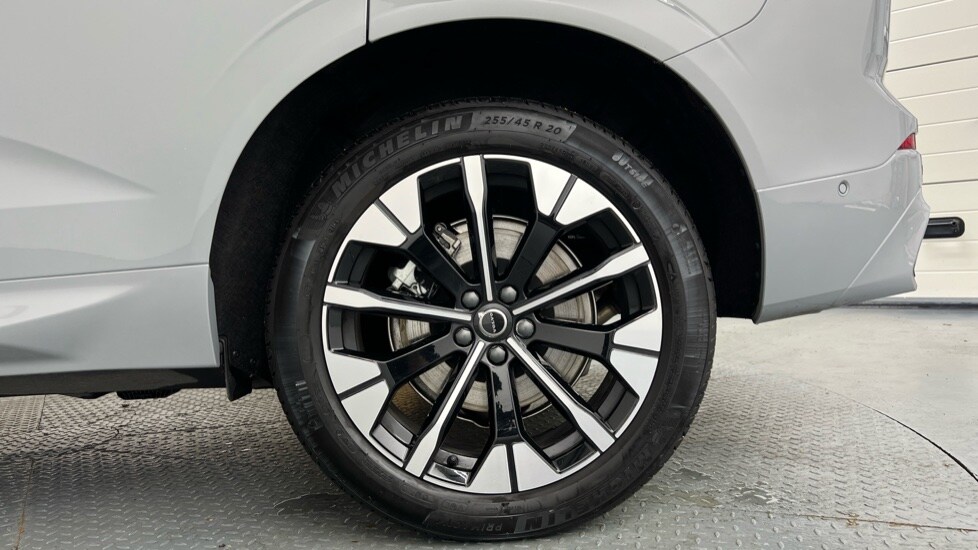 Used Volvo XC60 2025 for sale - 75967079: Photo 9