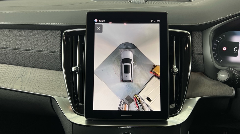 Used Volvo XC90 2025 for sale - 77071045: Photo 17