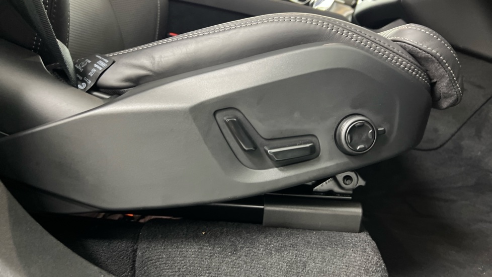 Used Volvo XC90 2025 for sale - 77071045: Photo 28