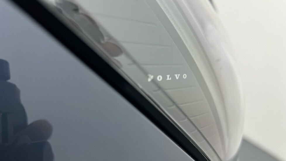 Used Volvo XC90 2025 for sale - 77071045: Photo 40