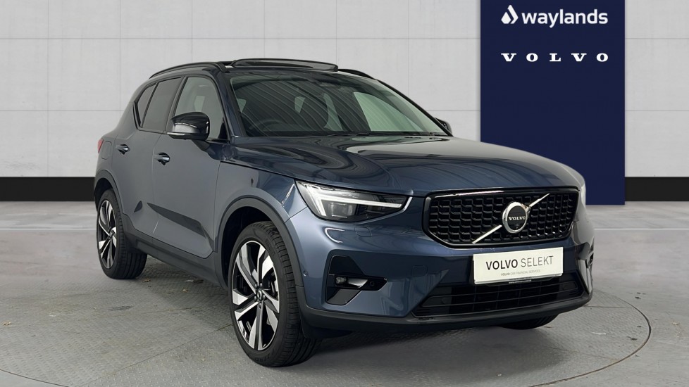 Used Volvo XC40 2025 for sale - 78074357: Photo 1