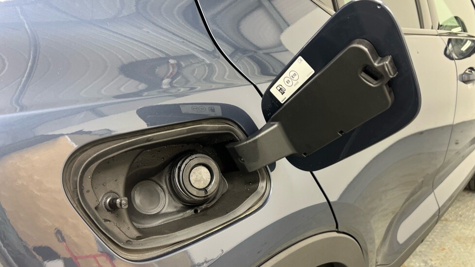 Used Volvo XC40 2025 for sale - 78074357: Photo 15