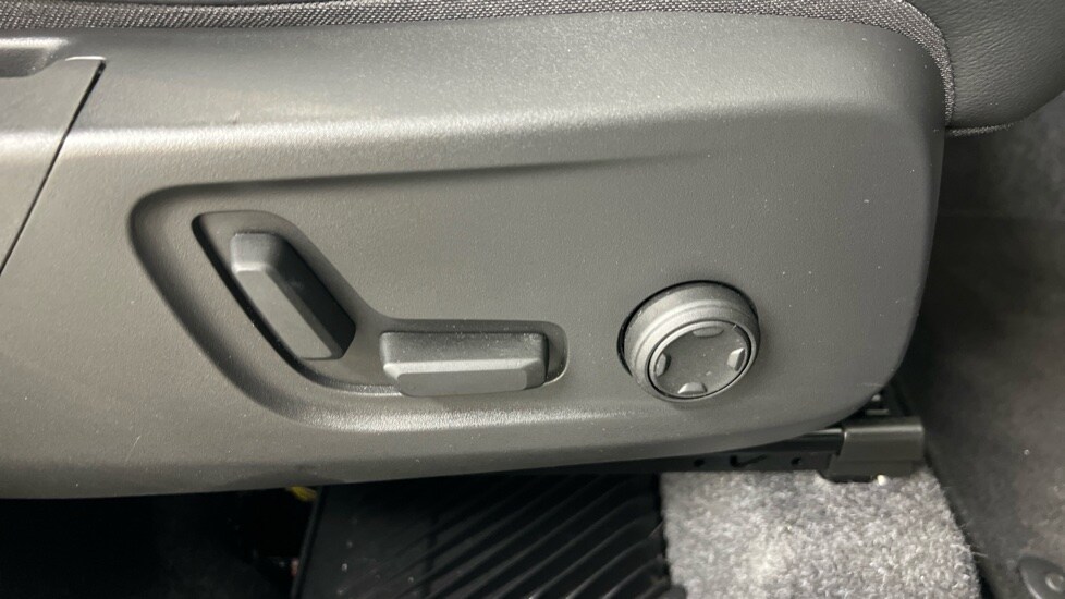 Used Volvo XC40 2025 for sale - 78074357: Photo 29