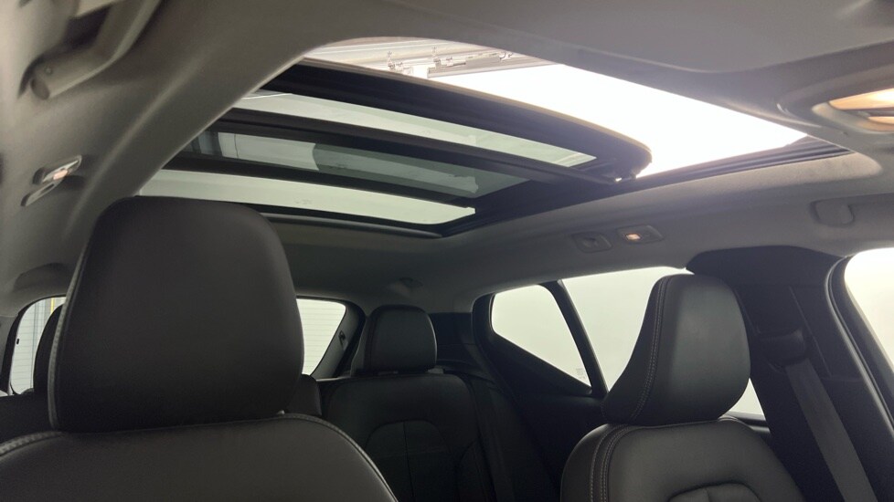 Used Volvo XC40 2025 for sale - 78074357: Photo 30