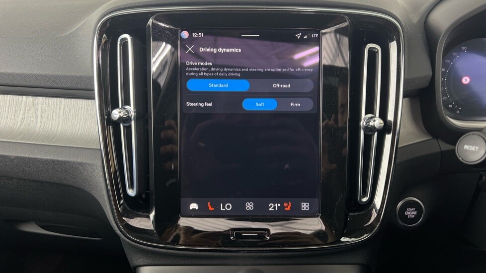 Used Volvo XC40 2025 for sale - 78074357: Photo 57