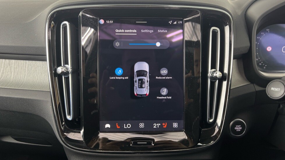 Used Volvo XC40 2025 for sale - 78074357: Photo 60