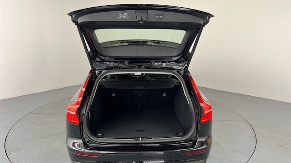 Used Volvo V60 2025 for sale - 75815633: Photo 13