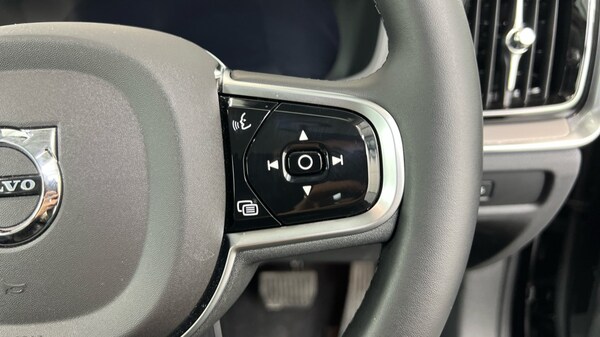 Used Volvo V60 2025 for sale - 75815633: Photo 20