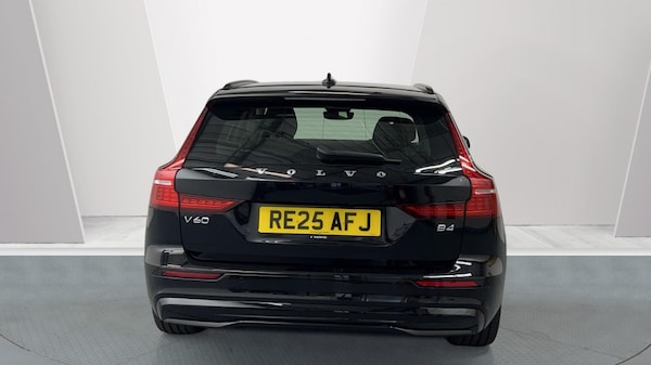 Used Volvo V60 2025 for sale - 75815633: Photo 7