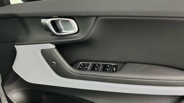 Used Polestar Polestar 2 2025 for sale - 76062094: Photo 33