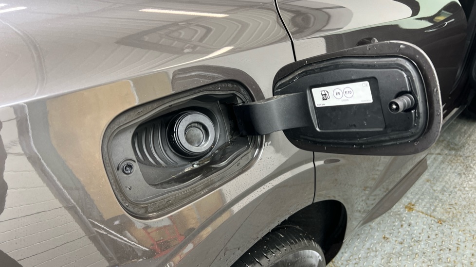 Used Volvo XC60 2025 for sale - 77634596: Photo 15