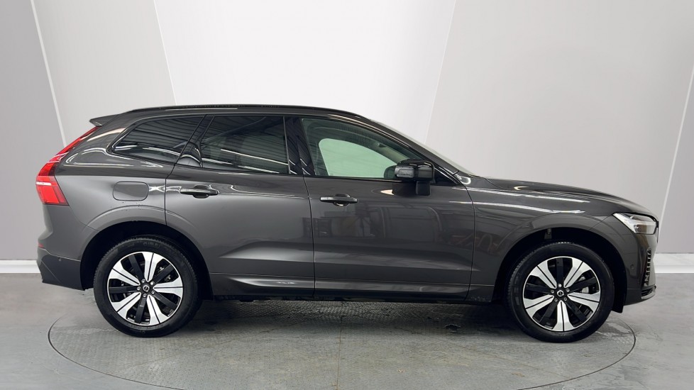 Used Volvo XC60 2025 for sale - 77634596: Photo 3