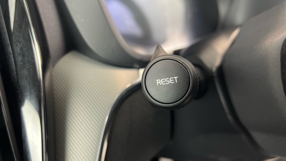 Used Volvo XC60 2025 for sale - 77634596: Photo 45