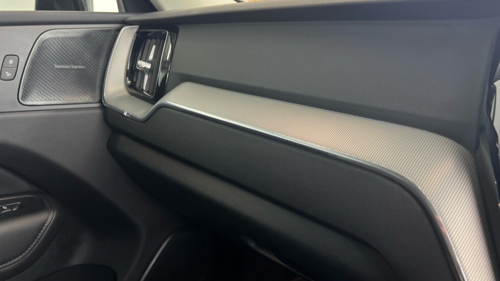 Used Volvo XC60 2025 for sale - 77634596: Photo 59