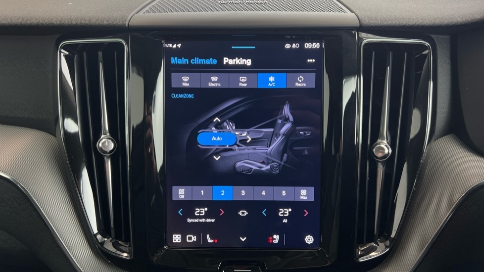 Used Volvo XC60 2025 for sale - 77634596: Photo 60