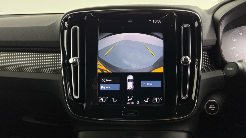 Used Volvo XC40 2021 for sale - 76760734: Photo 17