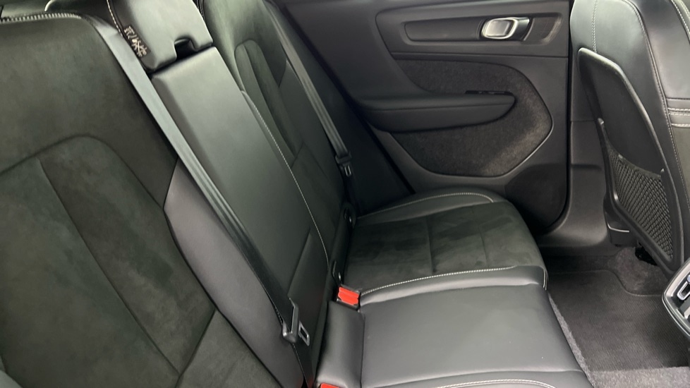 Used Volvo XC40 2021 for sale - 76760734: Photo 31