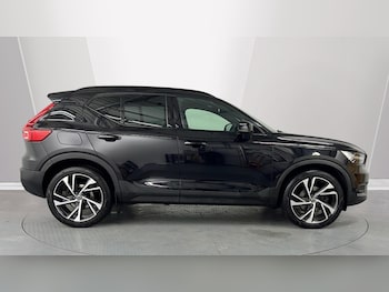 Used Volvo XC40 2021 for sale - 76760734: Photo
