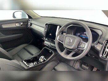 Used Volvo XC40 2024 for sale - 78343951: Photo